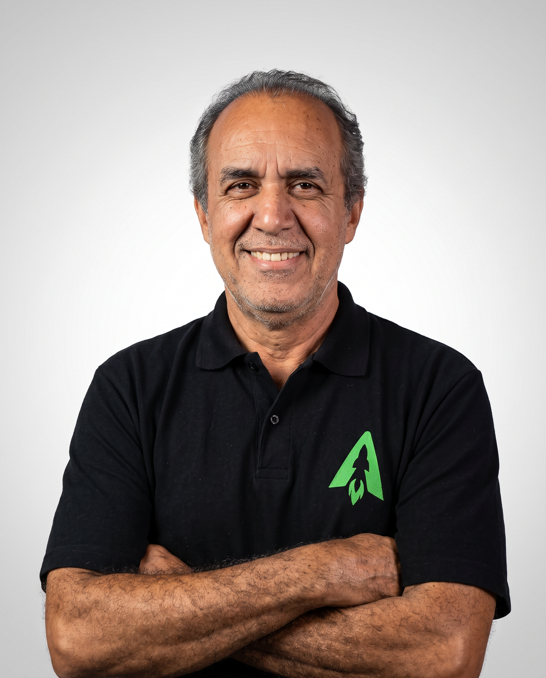 Professor Elson Ferreira, de Língua Portuguesa, da Acelera Concursos